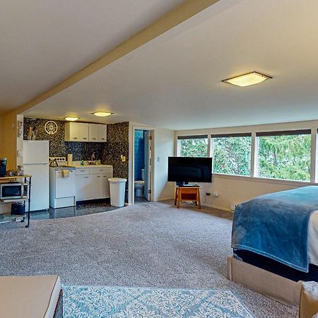 Villa The Tides Retreat à Gig Harbor Extérieur photo